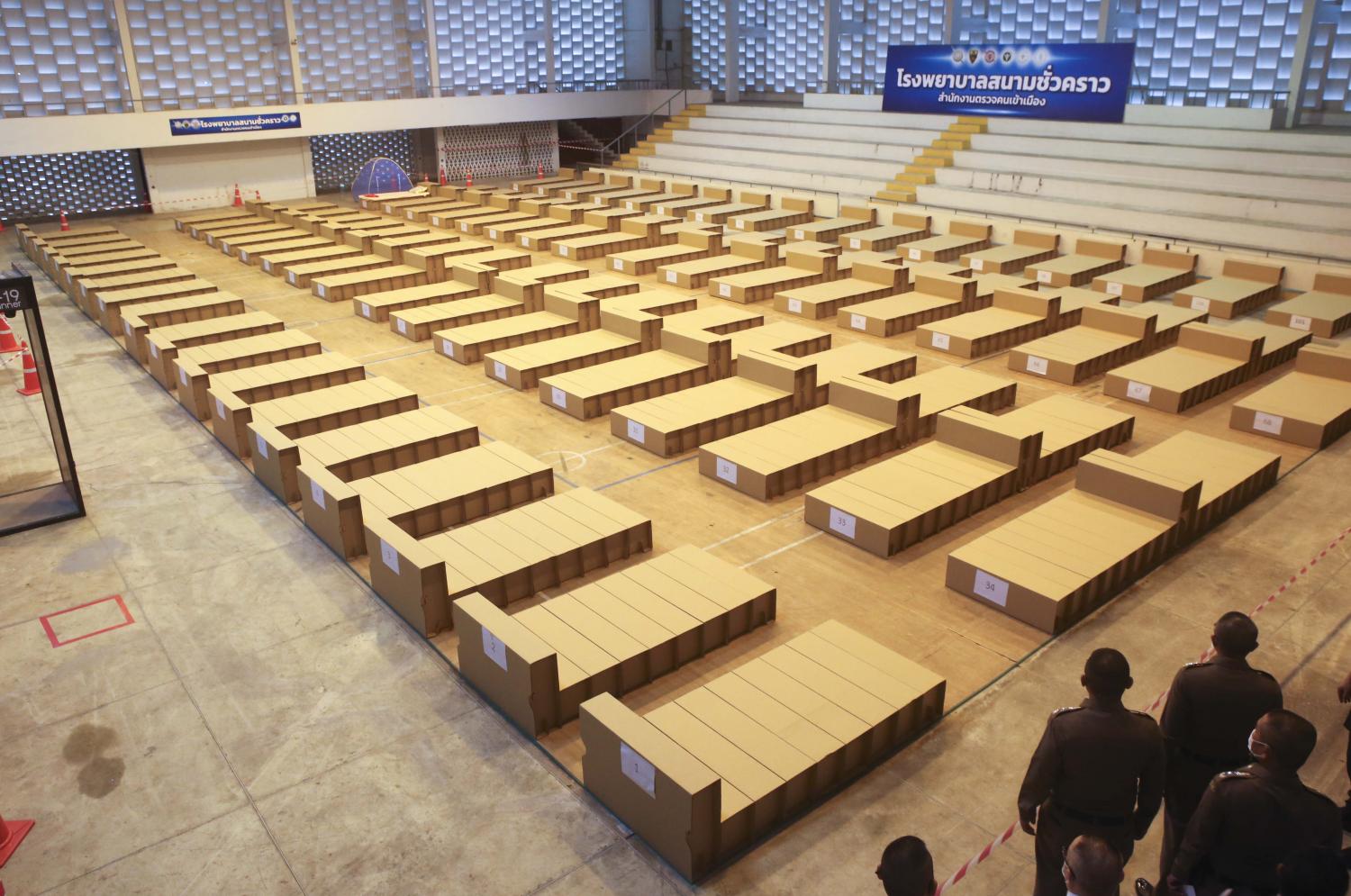 Angkatan Darat Thailand Luncurkan Rumah Sakit Lapangan Covid-19